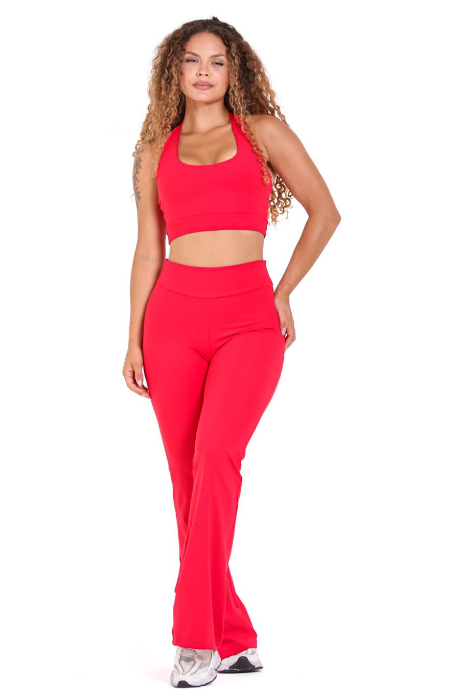 Conjunto Poliamida Calça Flare Frente Única na cor vermelha