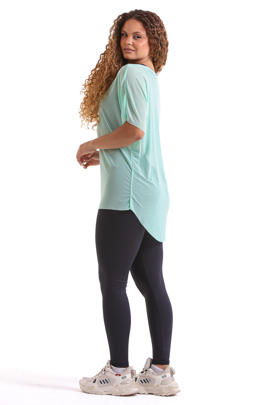 Blusa Tule Verde Água, vista lateral, para academia — BFF Fitness Atacado
